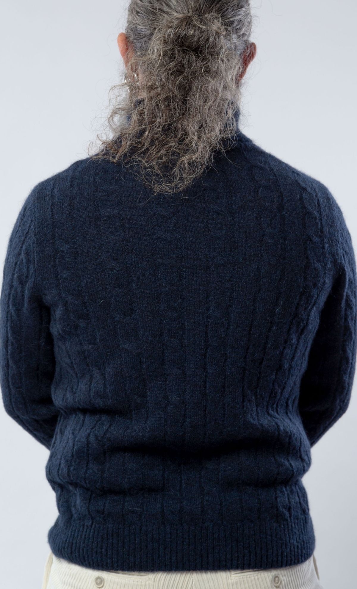 Heritage turtleneck sweater in midnight blue